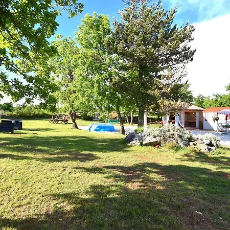 Ferienhaus Summer On Spacious Ranch Marčana