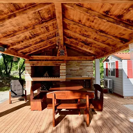 Summer On Spacious Ranch *