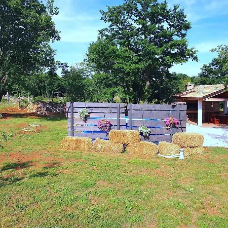 Summer On Spacious Ranch Ferienhaus *